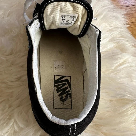 vans old skool stackform black white platform shoes 8 - Picture 6 of 6